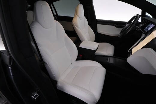 Tesla Model X vaihtoauto