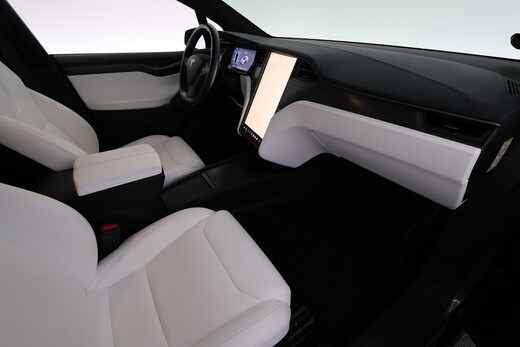 Tesla Model X vaihtoauto