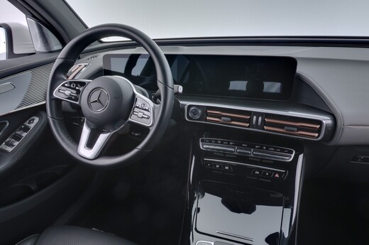 Mercedes-Benz EQC vaihtoauto