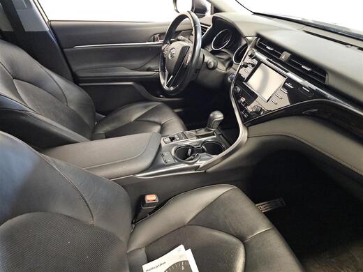 Toyota Camry vaihtoauto