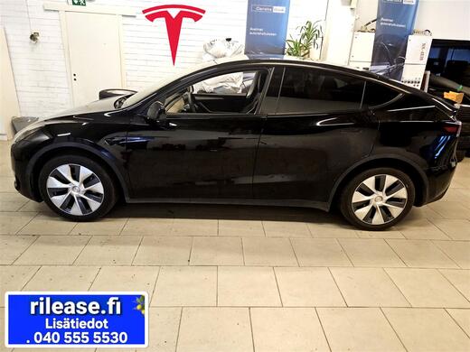 Tesla Model Y vaihtoauto