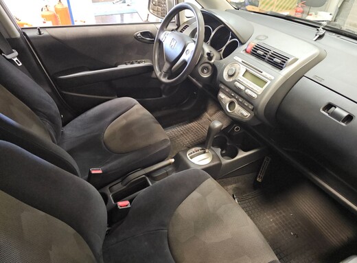 Honda Jazz vaihtoauto