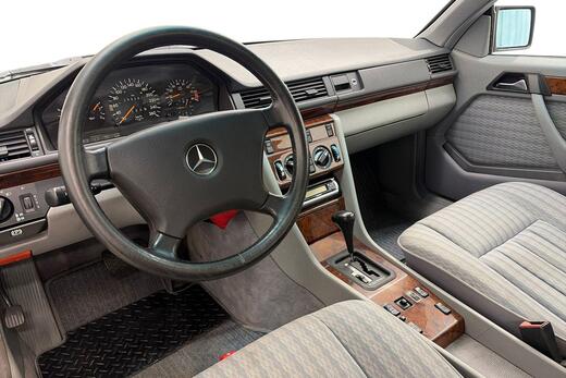 Mercedes-Benz 300 vaihtoauto