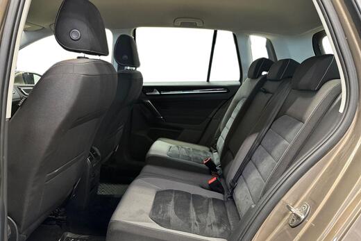 Volkswagen Golf Sportsvan vaihtoauto