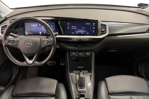 Opel Grandland vaihtoauto