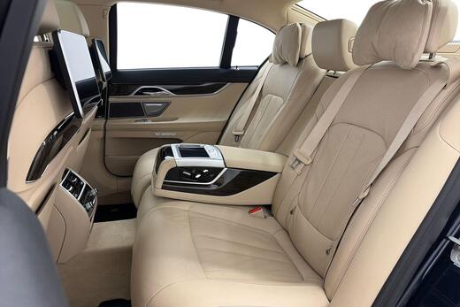 BMW 740 vaihtoauto