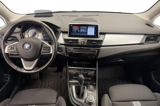 BMW 225 vaihtoauto