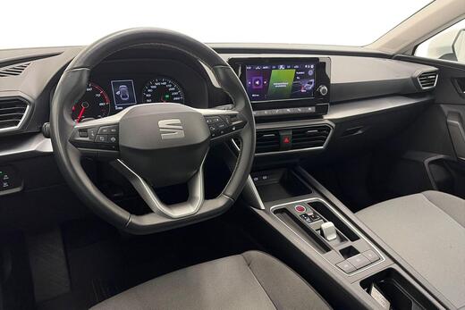 SEAT Leon Sportstourer vaihtoauto