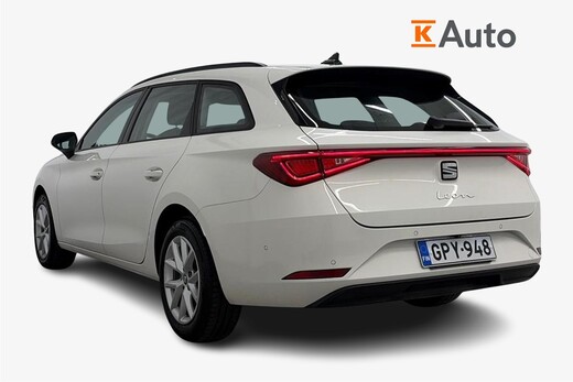 SEAT Leon Sportstourer vaihtoauto