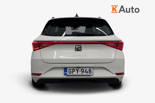 SEAT Leon Sportstourer vaihtoauto