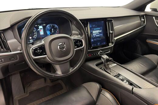 Volvo V90 Cross Country vaihtoauto