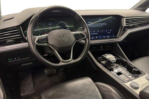 Volkswagen Touareg vaihtoauto