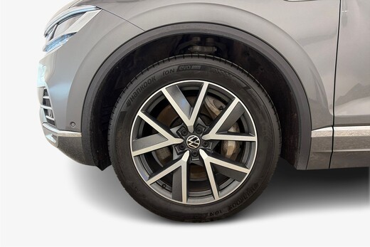 Volkswagen Touareg vaihtoauto