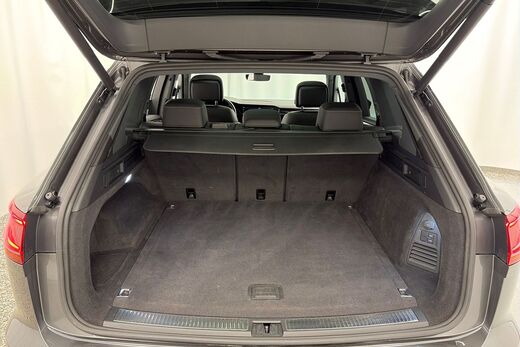 Volkswagen Touareg vaihtoauto