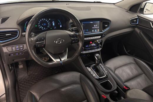 Hyundai IONIQ plug-in vaihtoauto