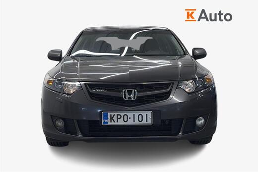 Honda Accord vaihtoauto