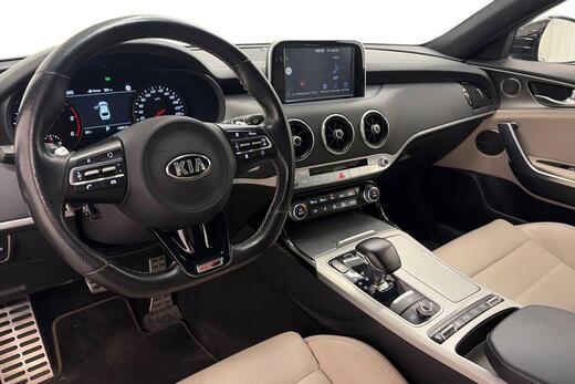 Kia Stinger vaihtoauto