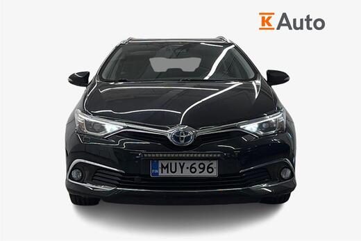 Toyota Auris vaihtoauto