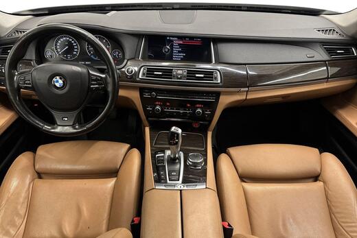 BMW 730 vaihtoauto