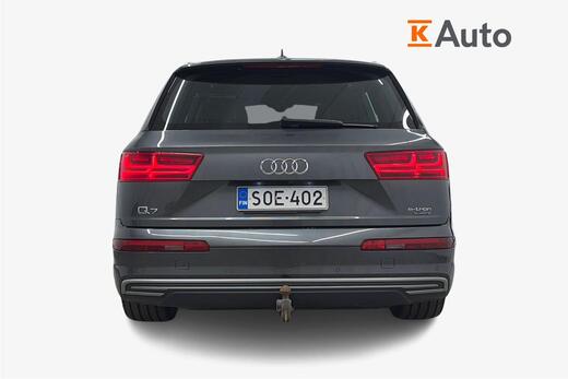 Audi Q7 vaihtoauto