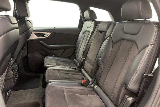 Audi Q7 vaihtoauto