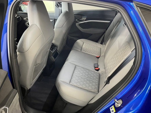 Audi Q8 e-tron vaihtoauto