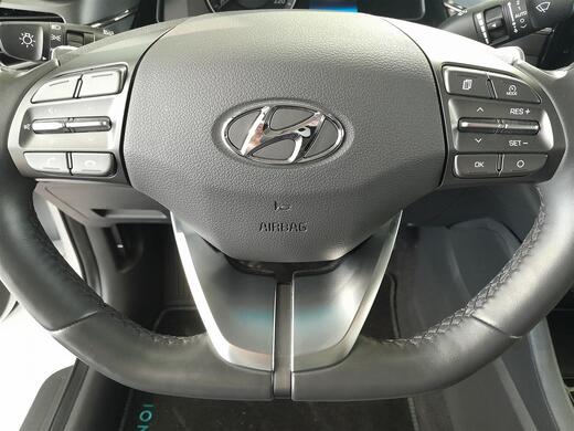 Hyundai IONIQ plug-in vaihtoauto