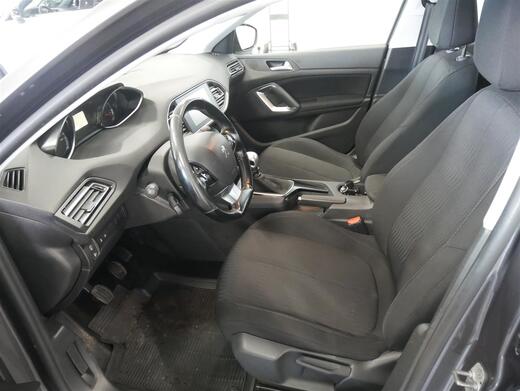 Peugeot 308 vaihtoauto