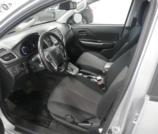 Mitsubishi L200 vaihtoauto