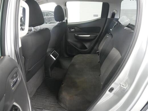 Mitsubishi L200 vaihtoauto