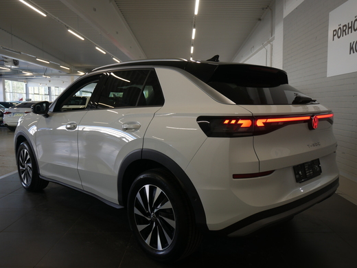 Volkswagen T-Roc vaihtoauto