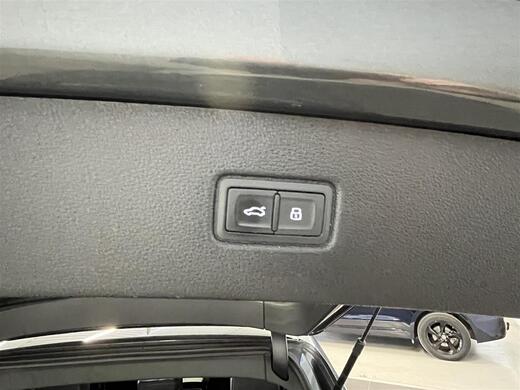 Audi Q7 vaihtoauto
