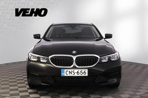 BMW 320 vaihtoauto