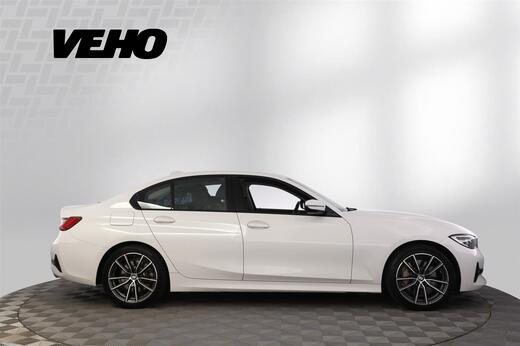 BMW 330 vaihtoauto