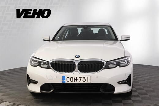 BMW 330 vaihtoauto