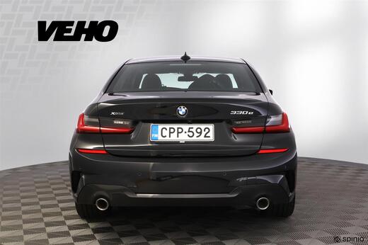 BMW 330 vaihtoauto