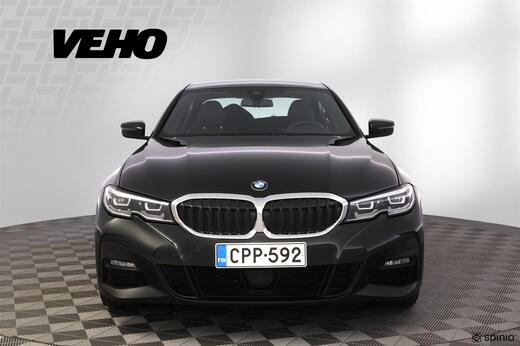 BMW 330 vaihtoauto