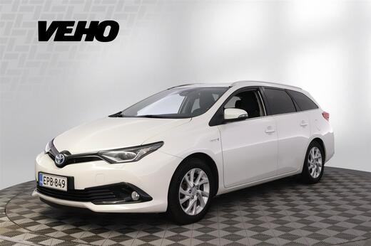 Toyota Auris vaihtoauto