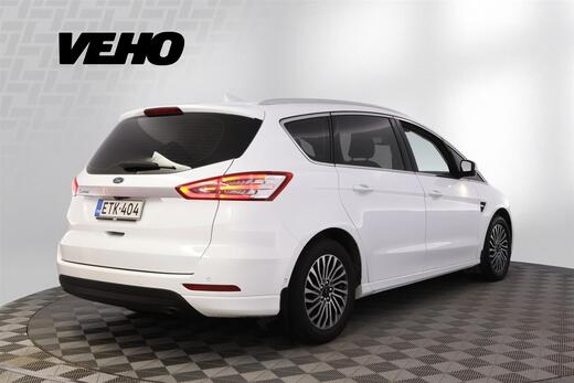 Ford S-MAX vaihtoauto