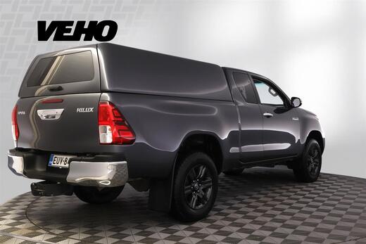 Toyota Hilux vaihtoauto