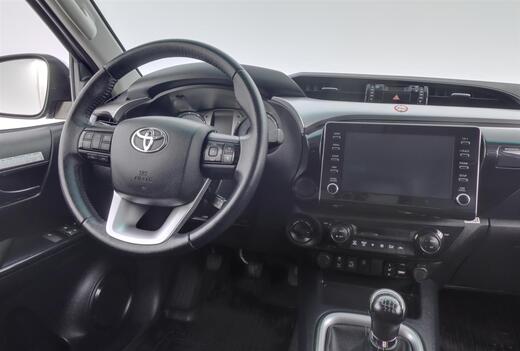 Toyota Hilux vaihtoauto