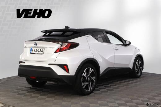 Toyota C-HR vaihtoauto