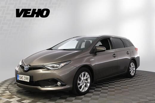 Toyota Auris vaihtoauto