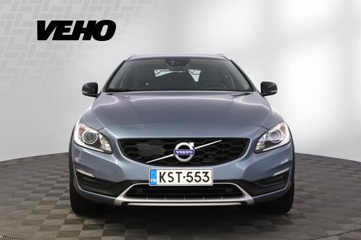 Volvo V60 Cross Country vaihtoauto