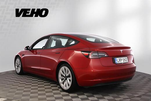 Tesla Model 3 vaihtoauto