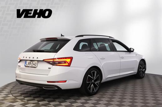 Skoda Superb vaihtoauto