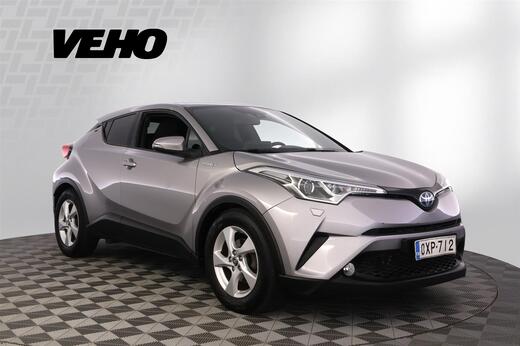 Toyota C-HR vaihtoauto