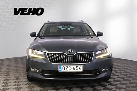Skoda Superb vaihtoauto