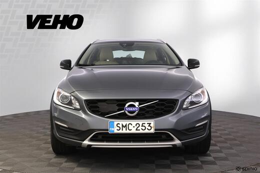Volvo V60 Cross Country vaihtoauto
