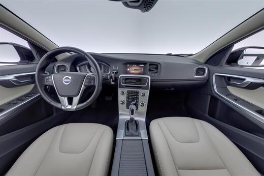 Volvo V60 Cross Country vaihtoauto